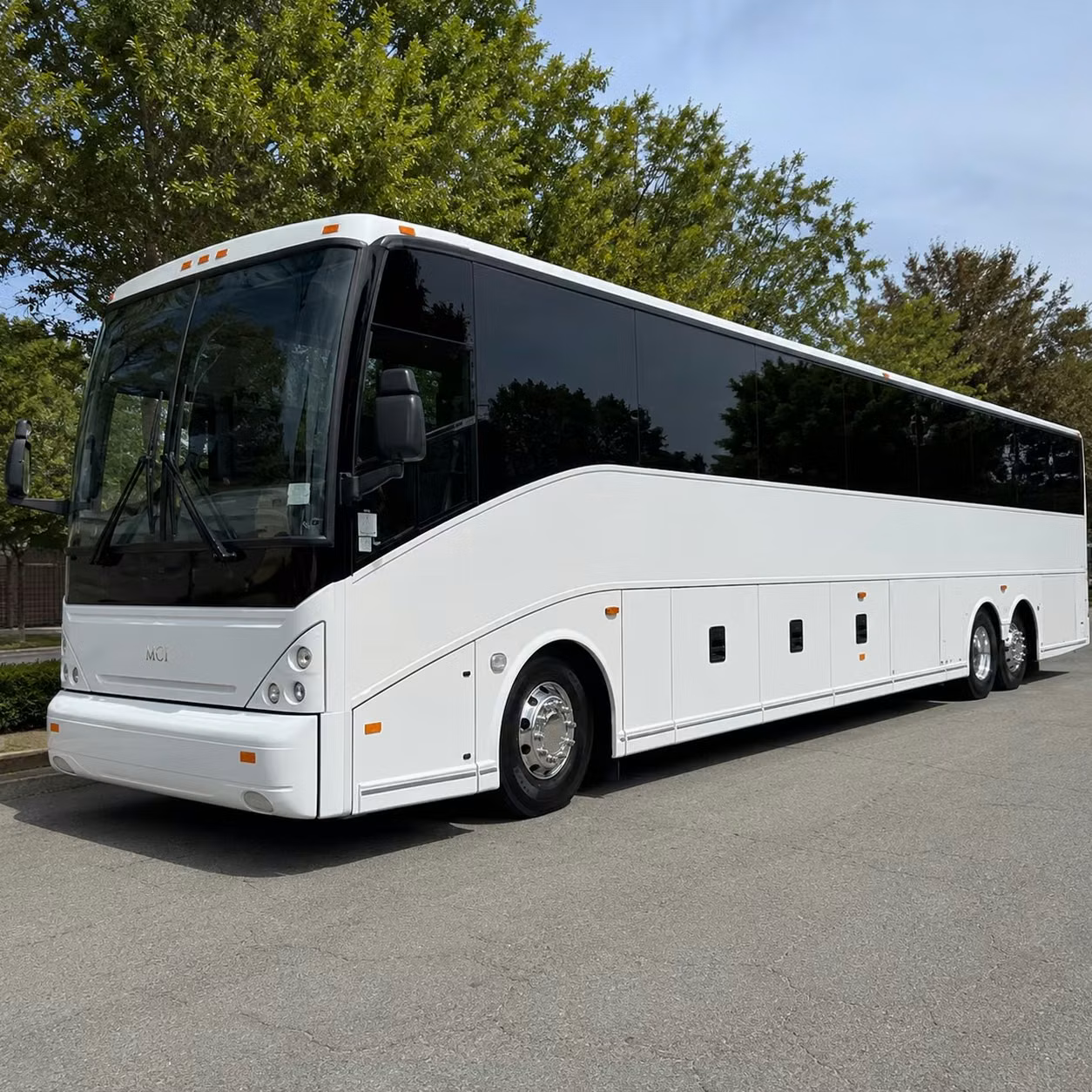 planning a corporate shuttle between el paso and fort bliss here s what you need to know