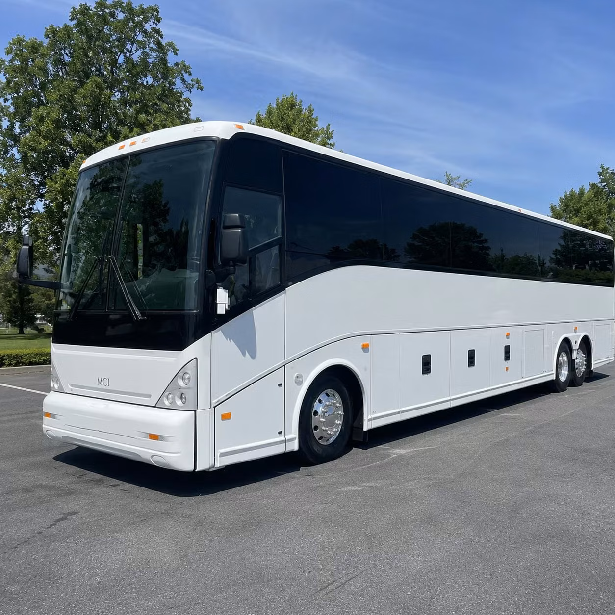 smooth group transfers to el paso international airport on your schedule